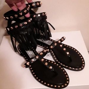 NWOT Ivy Kirzhner gladiator sandals